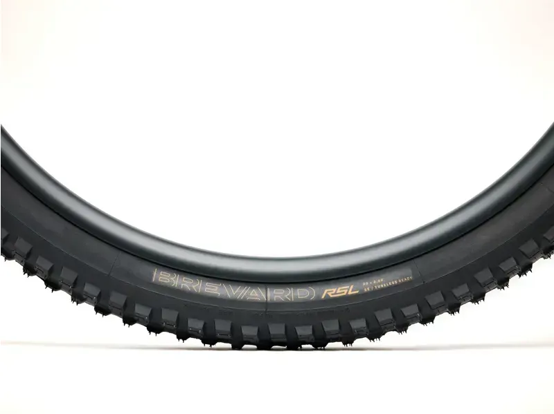 Bontrager Brevard RSL SE 29x2.5-inch Trail Tyre in Black-2
