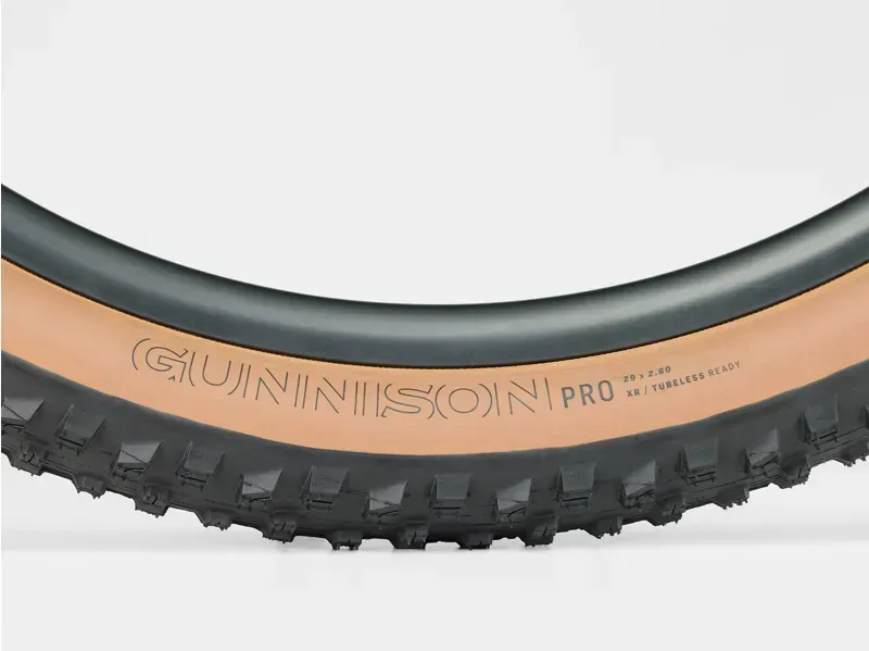 Tyre Bontrager Gunnison Pro XR 29x2.6 TLR Tan 29 x 2.6