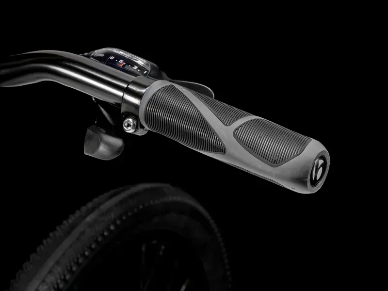 Trek Dual Sport 1 Hybrid Bike in Black Olive-3