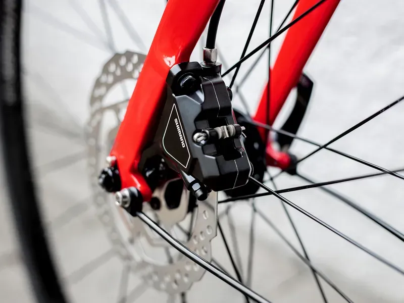 Trek FX 3 Disc Equipped Hybrid Bike in Viper Red to Cobra Blood-4