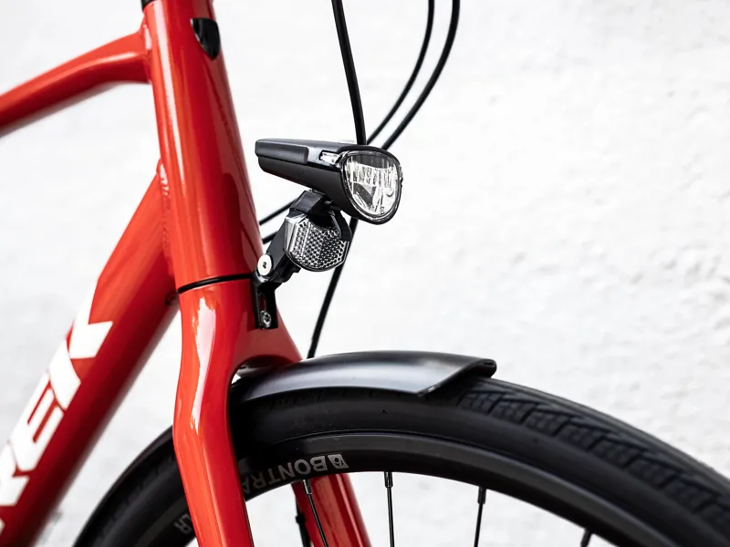 Trek FX 3 Disc Equipped Hybrid Bike in Viper Red to Cobra Blood-7