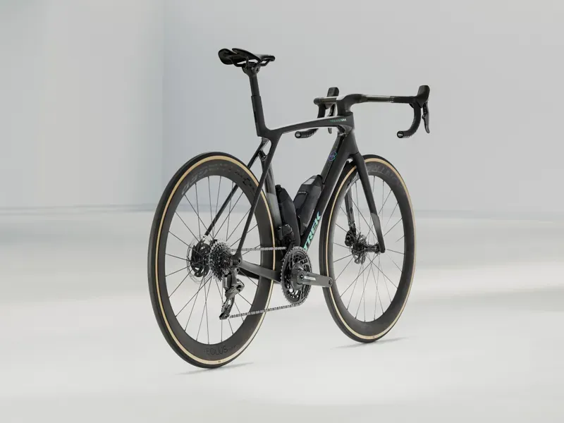 Trek 2025 Madone SLR 7 AXS Gen 8 Carbon Smoke-1