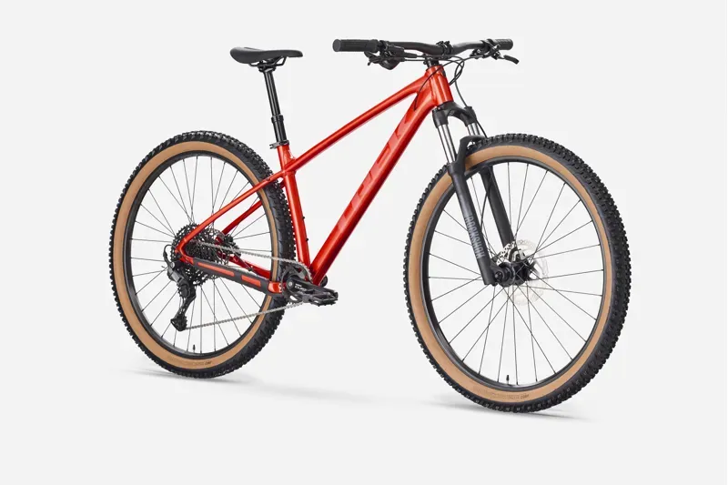 Trek Marlin 6 Gen 3 XC MTB in Lava-1