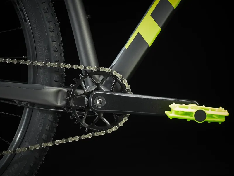 Trek Marlin 6 Mountain Bike in Black-10