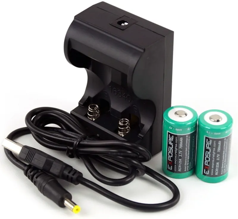 Exposure CR123 Charger