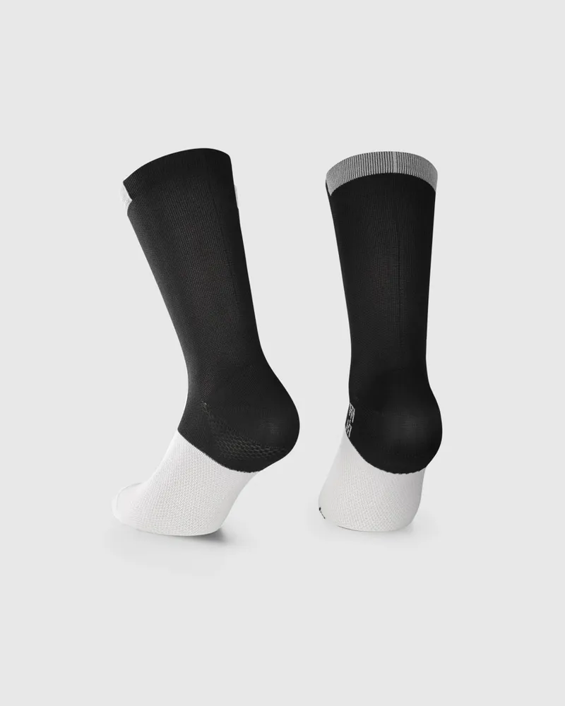Assos GT 0 36-38 Socks Black Series-1