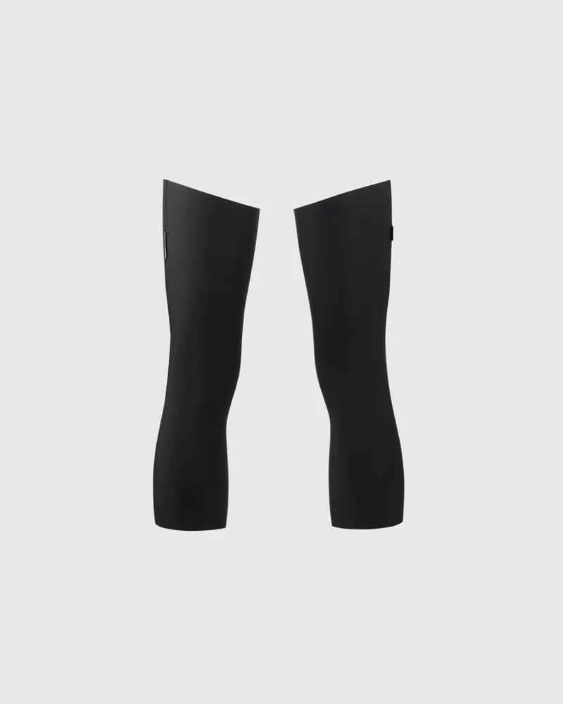 Assos R Winter Knee Warmers P1 Black Series -1