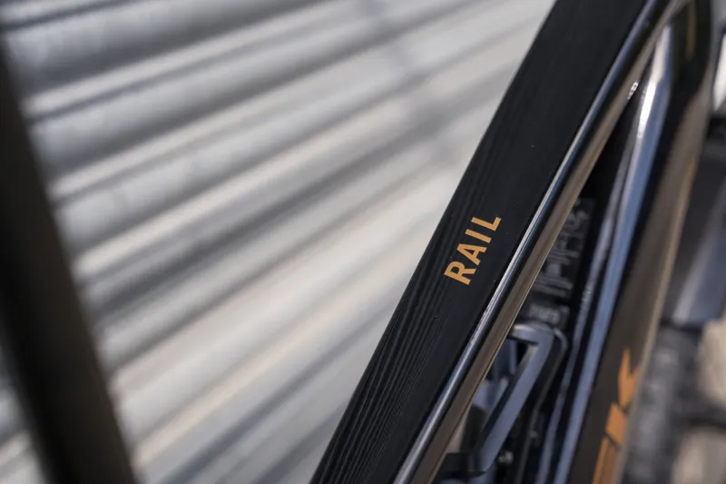 Trek Rail+ 8 Gen 5 E-Mountain Bike In Dark Star-2