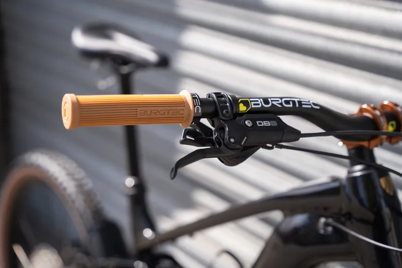 Trek Rail+ 8 Gen 5 E-Mountain Bike In Dark Star-4