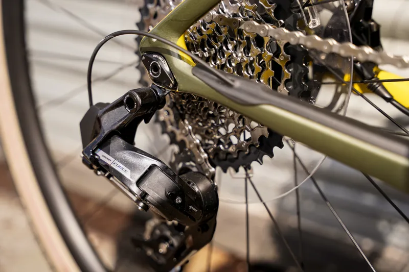 Cannondale Synapse Neo Allroad 1 Road Bike In Mantis-8