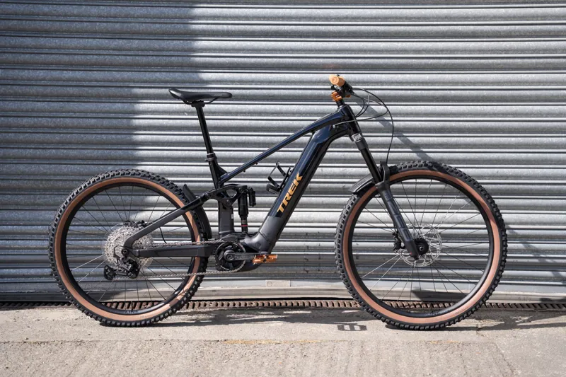 Trek Rail+ 8 Gen 5 E-Mountain Bike In Dark Star-10