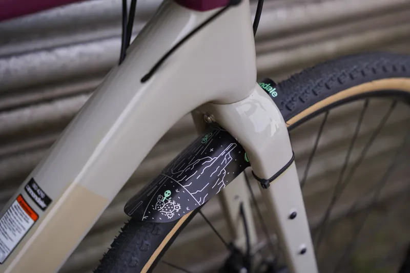 Cannondale Topstone Carbon 3 Gravel Bike in Quicksand-10