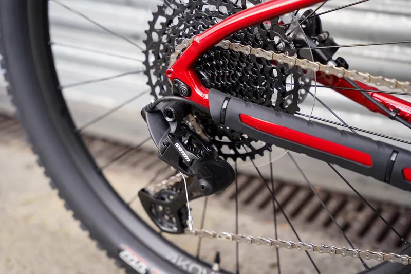 Trek Marlin 8 Mountain Bike in Crimson-8