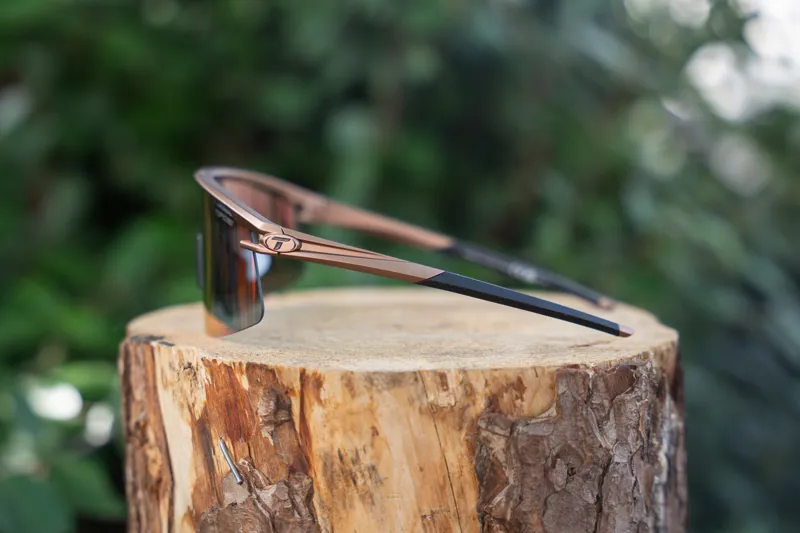 Tifosi Moab Lite Clarion Fotoec Sunglasses 2025: M- L BRONZE Medium/Large-6