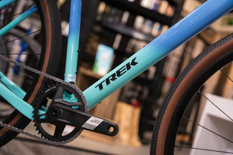 Trek Checkpoint ALR 5 Gen 3 Gravel Bike in Fjord Blue to Miami Green Fade-7