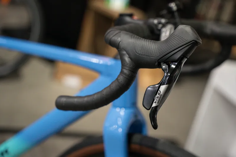 Trek Checkpoint ALR 5 Gen 3 Gravel Bike in Fjord Blue to Miami Green Fade-9