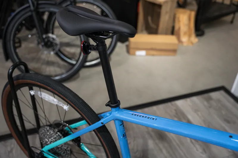 Trek Checkpoint ALR 5 Gen 3 Gravel Bike in Fjord Blue to Miami Green Fade-11