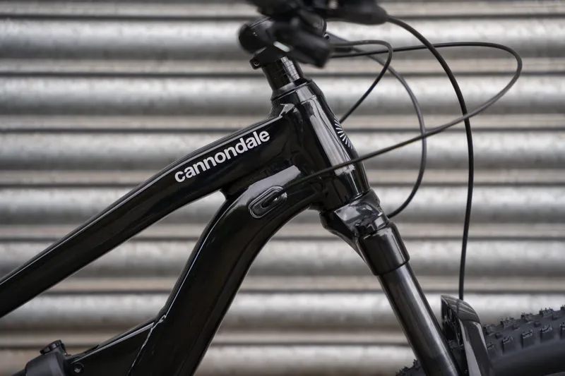 Cannondale Habit 4 Trail Bike in Black-4