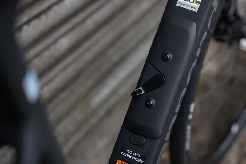 Cannondale Synapse Carbon 5 / Black-11