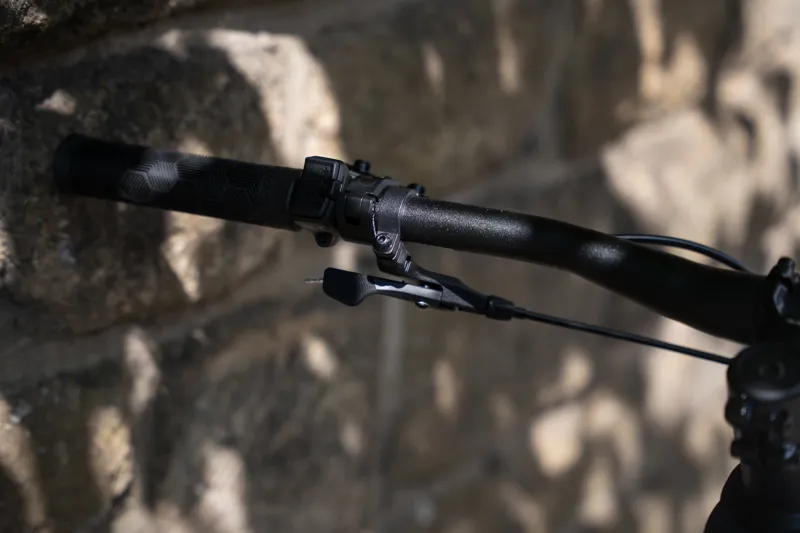 Trek Rail+ 5 Gen 5 Electric Mountain Bike In Lithium Grey-9