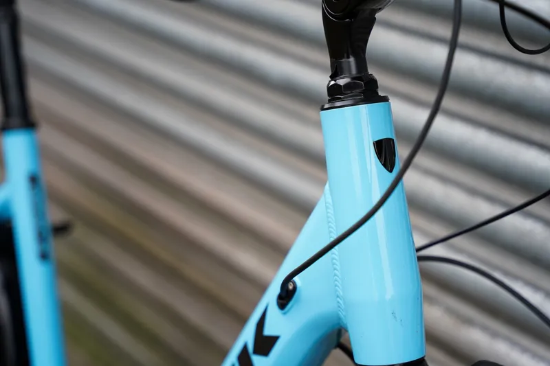 EX-DEMO Trek Verve +2 L/S 500wh Medium Azure-3