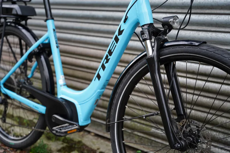 EX-DEMO Trek Verve +2 L/S 500wh Medium Azure-4
