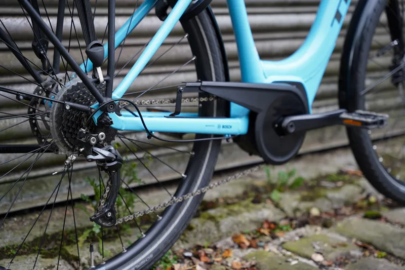 EX-DEMO Trek Verve +2 L/S 500wh Medium Azure-10