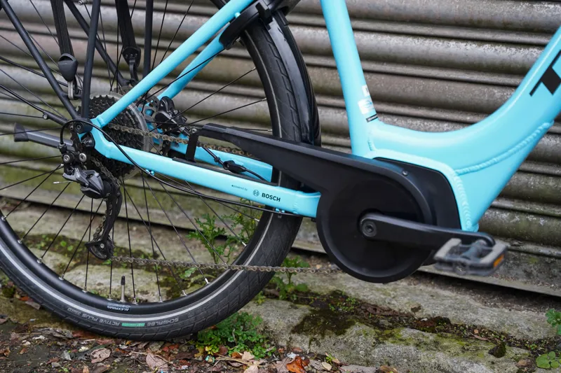 EX-DEMO Trek Verve +2 L/S 500wh Medium Azure-11