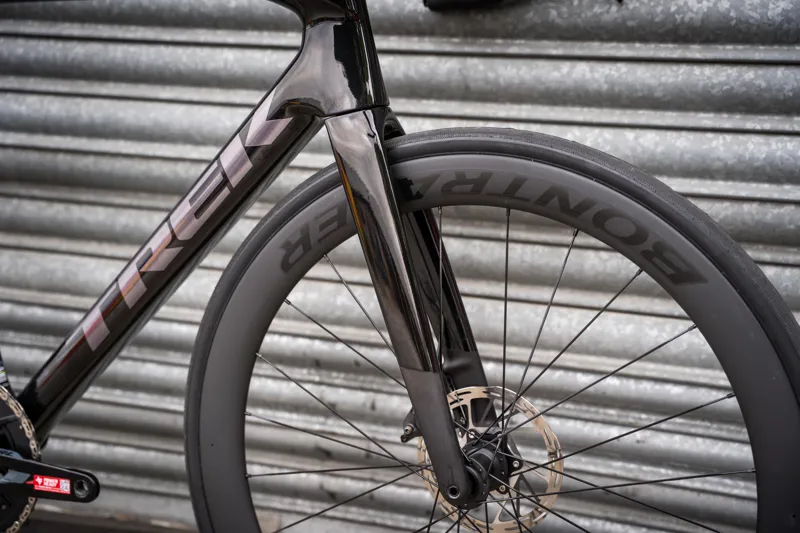 EX-DEMO Trek Madone SL 6 AXS Gen 8 Road Bike Large Black -7
