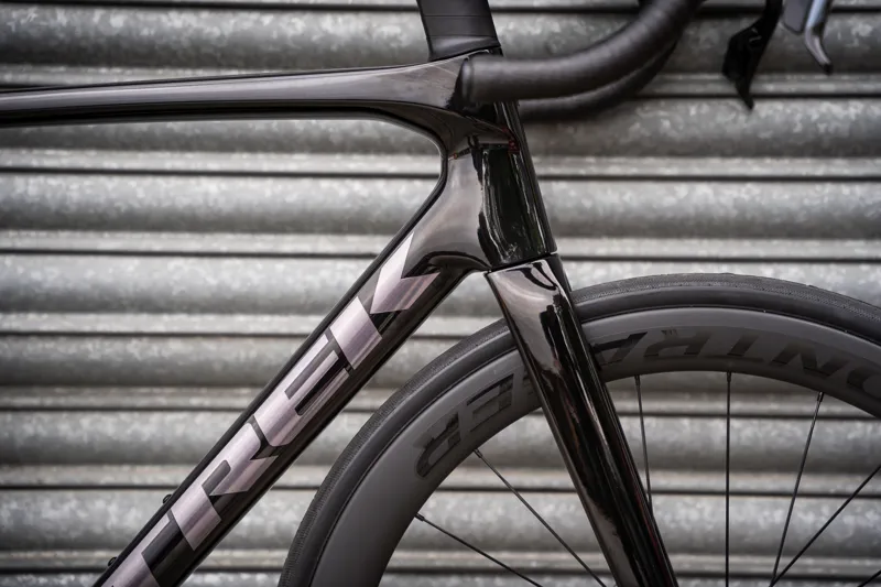 EX-DEMO Trek Madone SL 6 AXS Gen 8 Road Bike Large Black -8
