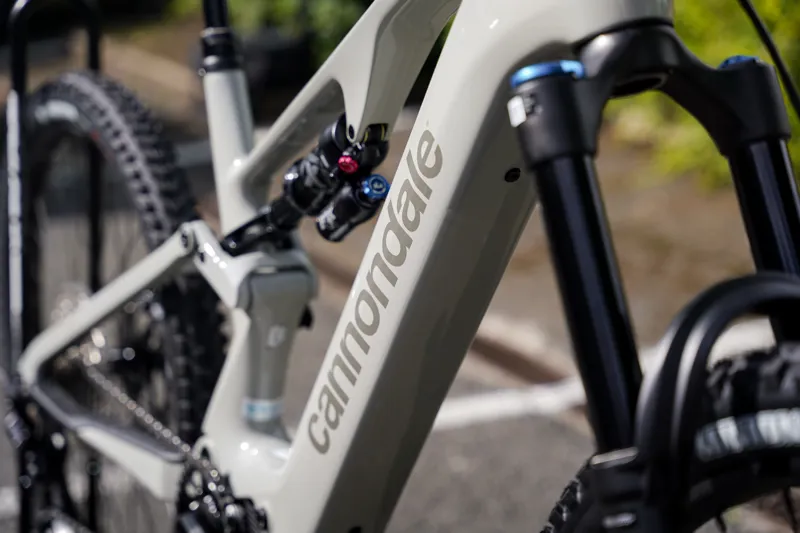 Cannondale Moterra SL 2 eMountain Bike In Tiger Shark-7