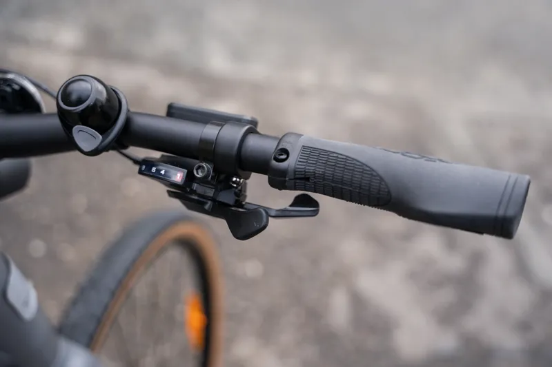 Whyte Bikes RheO 2 ST eCity and Leisure Bike in Silver-5