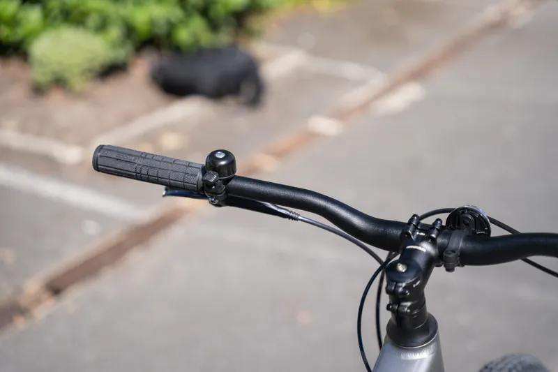 Cannondale Trail 5 Mountain Bike in Purple-3