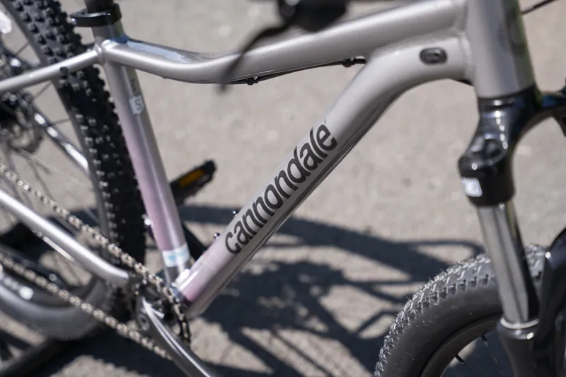 Cannondale Trail 5 Mountain Bike in Purple-5