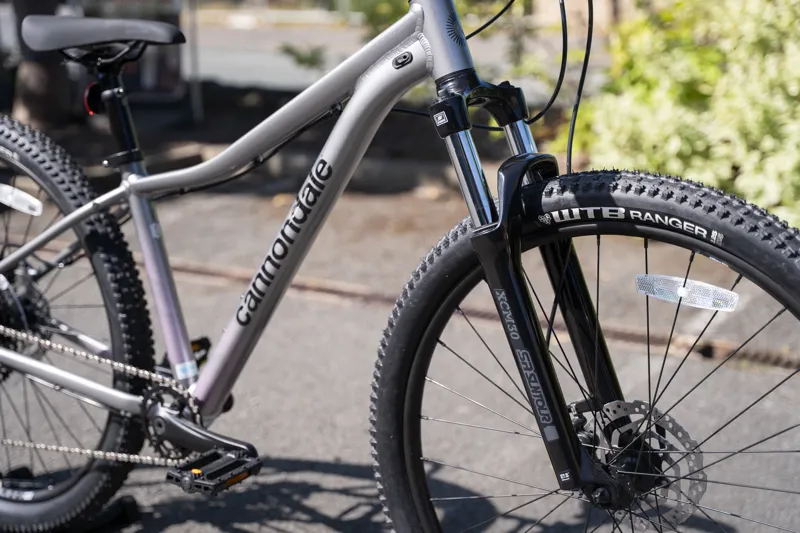 Cannondale Trail 5 Mountain Bike in Purple-6