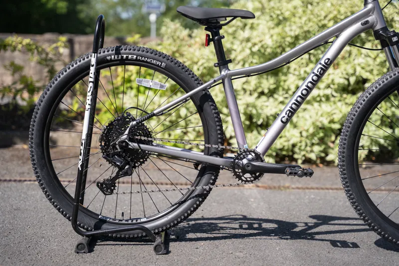 Cannondale Trail 5 Mountain Bike in Purple-8