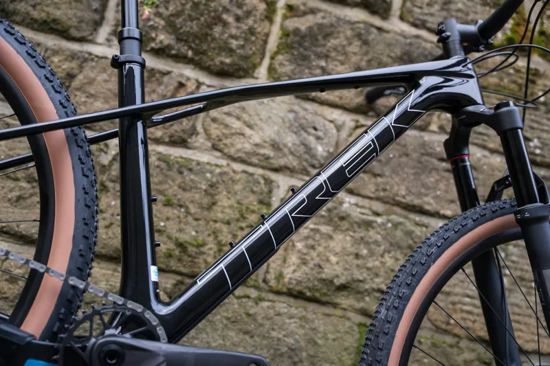 Trek Procaliber 9.6 Gen 3 MTB In Dark Star-6