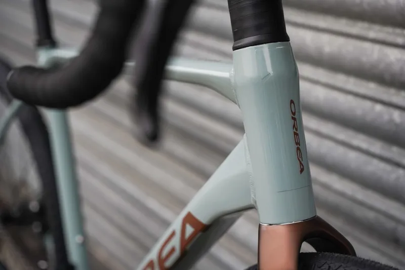 Orbea Terra H40 Gravel Bike In Blue Stone Gloss/Copper Matt-4