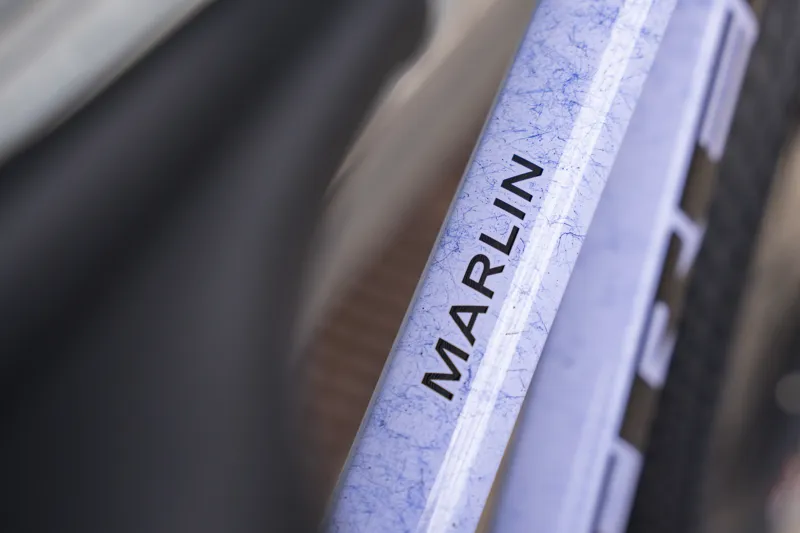 Trek Marlin 6 Gen 3 XC MTB in Gloss Lavender Haze-2