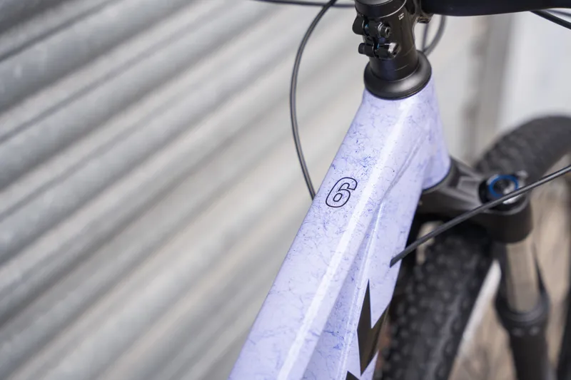 Trek Marlin 6 Gen 3 XC MTB in Gloss Lavender Haze-3