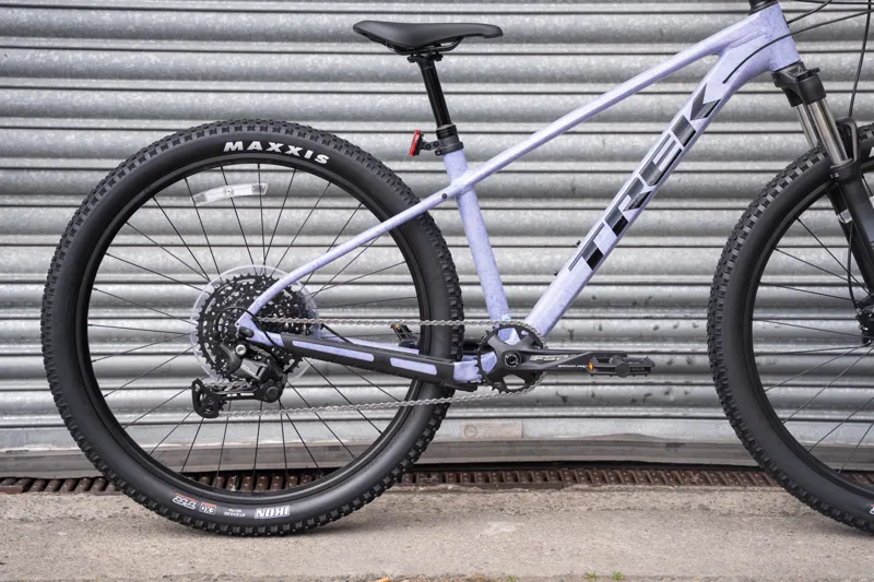 Trek Marlin 6 Gen 3 XC MTB in Gloss Lavender Haze-6