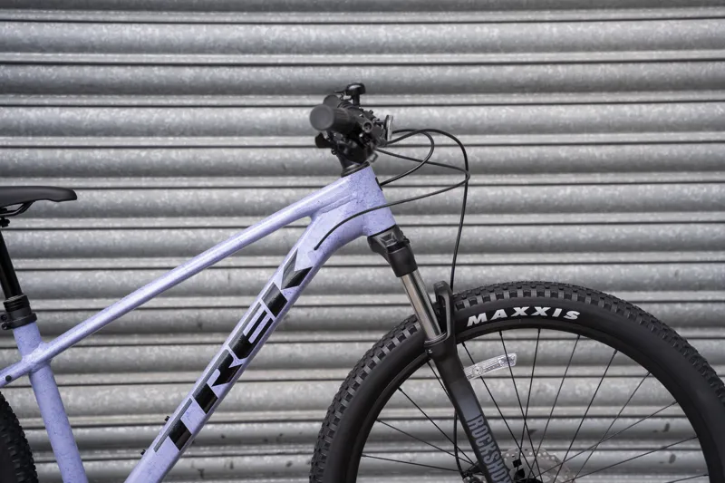 Trek Marlin 6 Gen 3 XC MTB in Gloss Lavender Haze-7
