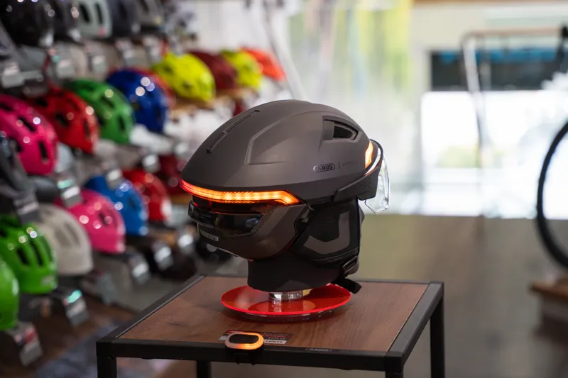 Abus HYP-E ACE Urban Commuting Helmet in Volcano Titan-7