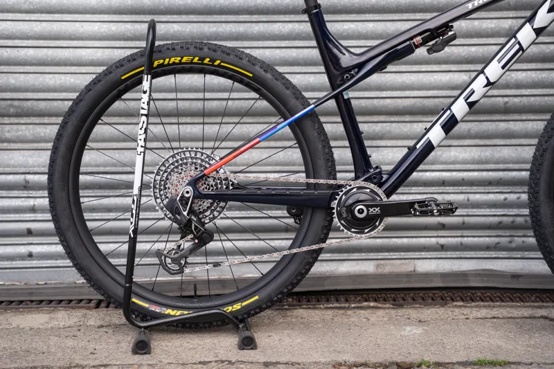 Trek Supercaliber SLR 9.9 XX Flight Attendant Gen 2 in Navy Smoke-12