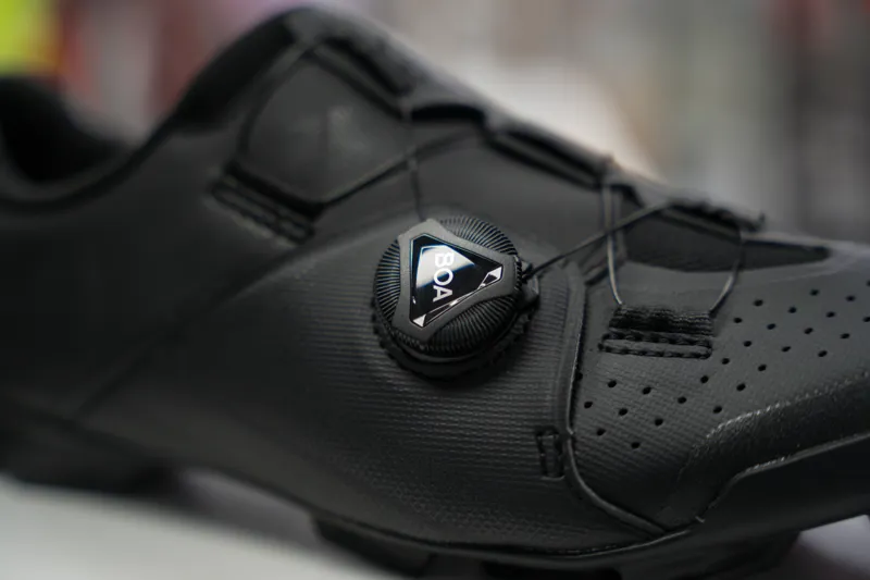 Shimano XC300 Shoes in Black-2