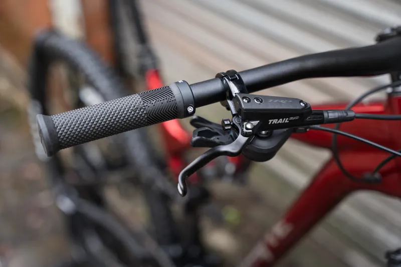 Whyte T-160 S Enduro Mountain Bike in Red/Black-6