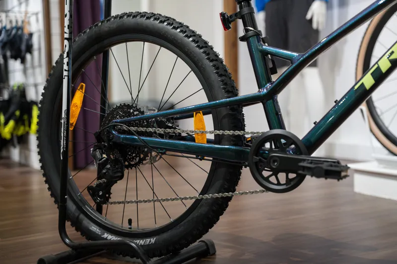 Wahoo 24 Trail 24 EMERALD IRIS 24 wheel-6