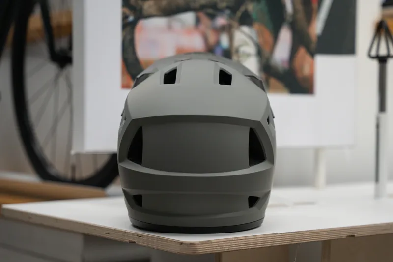 Bell Sanction 2 Mtb Full Face Helmet in Grey-3