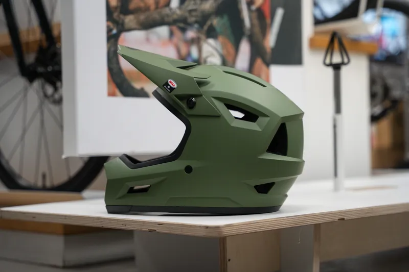 Bell Sanction 2 Mtb Full Face Helmet in Green-4