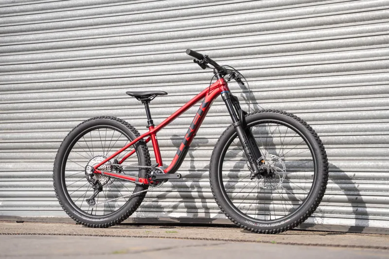 Trek Roscoe 9 Mountain Bike in Crimson Size X-Small -12